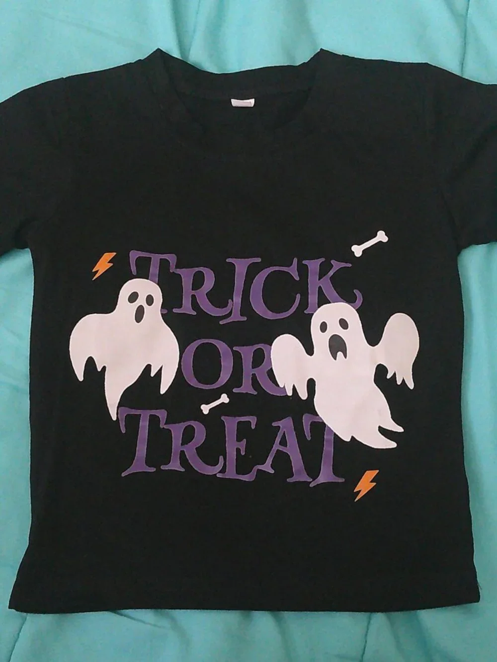 Toddler Boys Lot of 2 Shirts (Trick or Treat, Old Navy Long Sleeve) - Size 3T